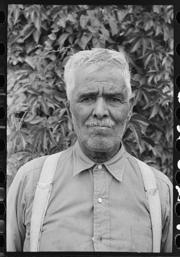 Spanish-American farmer, Chamisal, New Mexico
