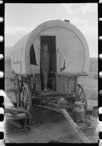 Snowville, Utah. Camp of a dry farmer in Oneida County, Idaho. He lives in Snowville, camping out during the busy seasons