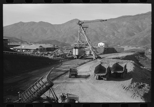 Untitled photo, possibly related to: Shasta Dam under construction, Shasta, California