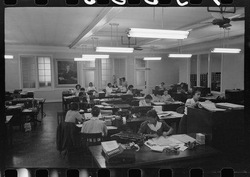 Office of insurance company where many Negroes are employed, South Side of Chicago, Illinois