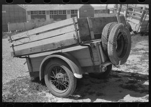 Caldwell, Idaho. FSA (Farm Security Administration) labor camp. Trailer of a farm worker