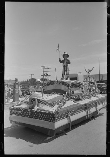 Float in the Fourth of July parade at Vale, Oregon