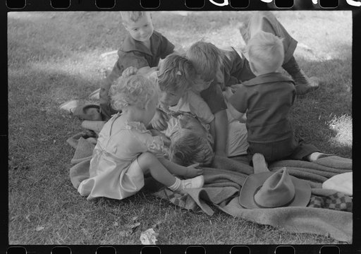 Kids at picnic, Fourth of July, Vale, Oregon
