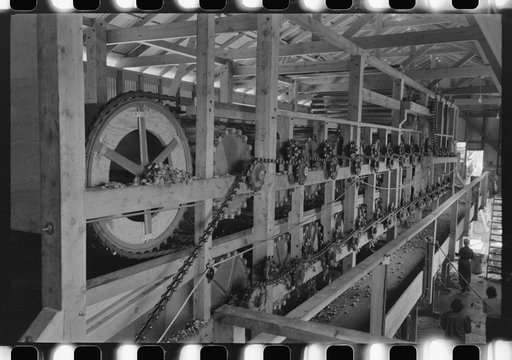 Machinery of stationary-type mechanical hop picker, Yakima County, Washington