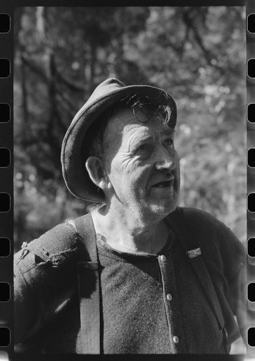 Lumberjack, Long Bell Lumber Company, Cowlitz County, Washington