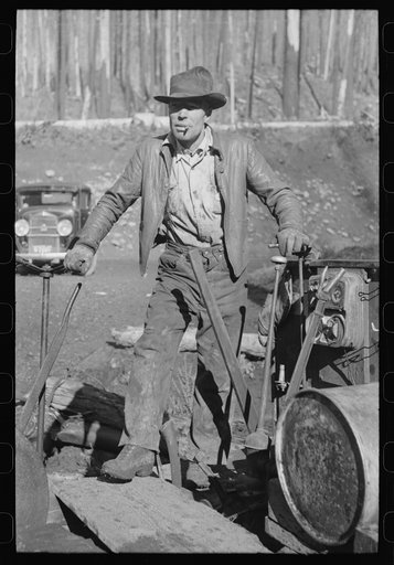 Untitled photo, possibly related to: Donkey puncher and donkey engine at gyppo logging operations, Tillamook County, Oregon