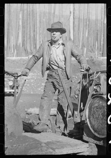 Donkey puncher and donkey engine at gyppo logging operations, Tillamook County, Oregon