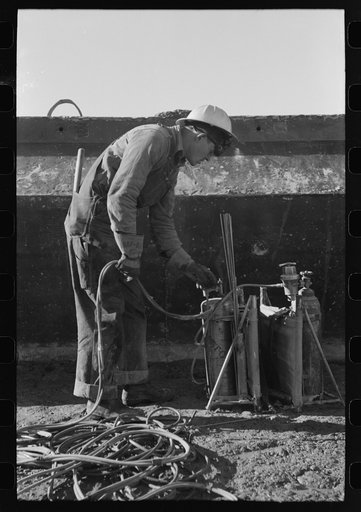 Welder of Shasta Dam, Shasta County, California