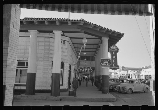 Street scene, Yuma, Arizona