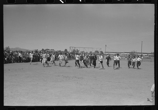 Race at the annual field day of the FSA (Farm Security Administration) farmworkers community, Yuma, Arizona