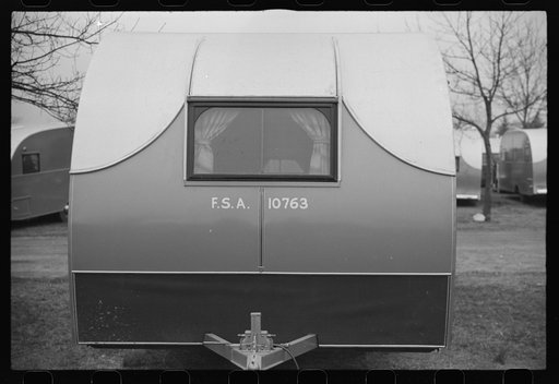 Washington, D.C. A demonstration of FSA (Farm Security Administration) trailers. Back of a trailer