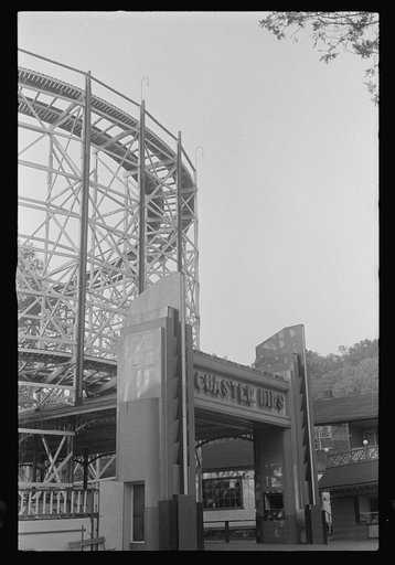 Glen Echo, Maryland. A view of Glen Echo Park showing the entrance to the coaster dips