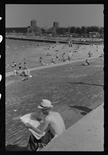 Untitled photo, possibly related to: Ohio Street bathing beach. Chicago, Illinois