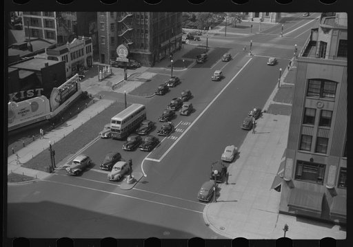 Stop light, Michigan Avenue, Chicago, Illinois