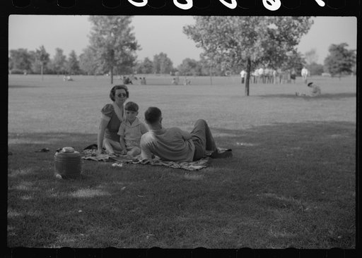 Picnic in park, Vincennes, Indiana