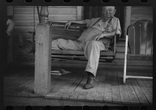 Untitled photo, possibly related to: Sunday afternoon, Vincennes, Indiana