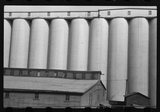 Elevators at Quaker Oats plant. Cedar Rapids, Iowa