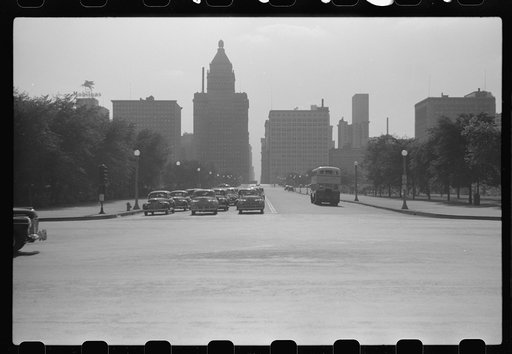 Stoplight.  Chicago, Illinois