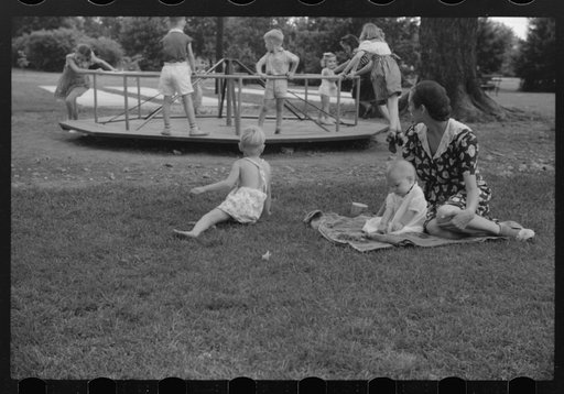 Untitled photo, possibly related to: Sunday afternoon picnic in park. Vincennes, Indiana