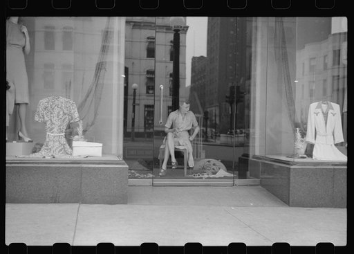 Window display, Chicago, Illinois