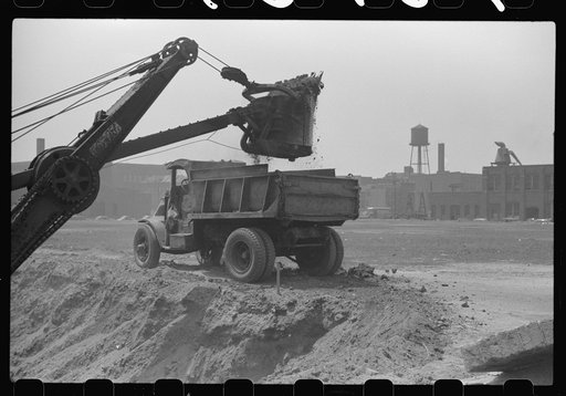 Steam shovel loading truck, Chicago, Illinois