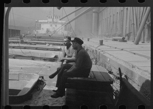 Loading grain boat. Superior, Wisconsin
