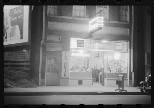 Untitled photo, possibly related to: A hamburger shop in Durham, North Carolina