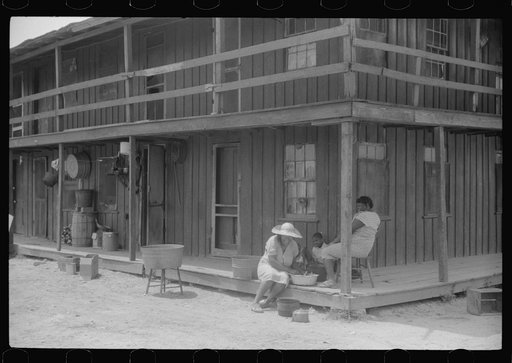 Permanent residents at the W.T. Handy's packinghouse, Crisfield, Maryland. They work on canning vegetables for part of the season and oysters the rest