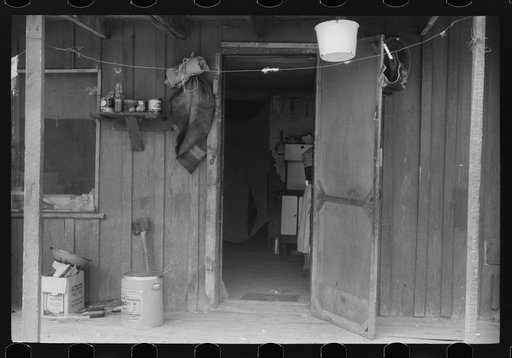 Housing for workers at W.T. Handy's House, Crisfield, Maryland