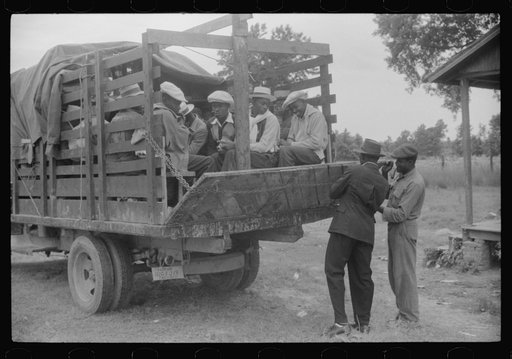 Truckload of migrants ready to leave Belcross, North Carolina for another job at Onley, Virginia