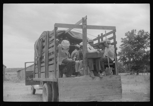 Truckload of migrants ready to leave Belcross, North Carolina for another job at Onley, Virginia