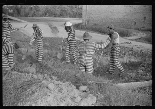 Untitled photo, possibly related to: Georgia convicts working on a road in Oglethorpe County