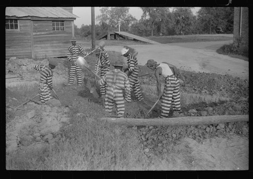 Georgia convicts working on a road in Oglethorpe County