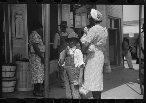 Untitled photo, possibly related to: Saturday afternoon in Greensboro, Georgia