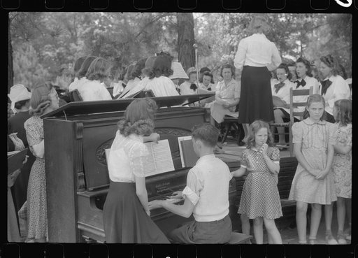 Untitled photo, possibly related to: At the May Day pageant in Siloam, Greene County, Georgia