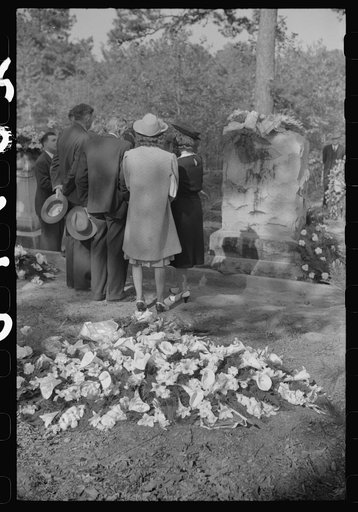 Untitled photo, possibly related to: At a funeral of a member of an old Greene County family, the Boswells, Georgia