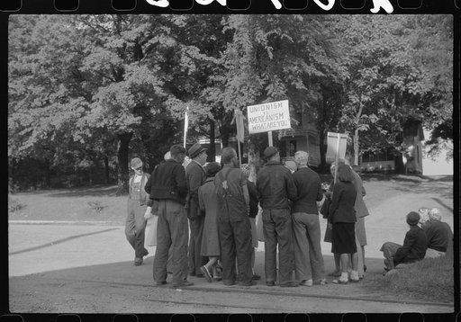 Untitled photo, possibly related to: Pickets outside a textile mill in Greensboro, Green County, Georgia