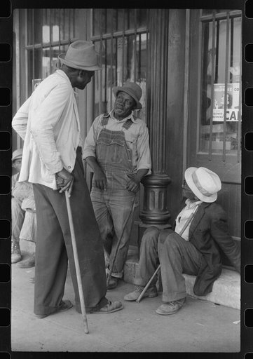 Street scene in Greensboro, Alabama