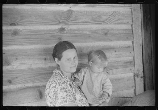 Wife and child of a tenant farmer in northern Greene County, Georgia