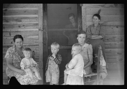 Tenant farmer family in northern Greene County, Georgia