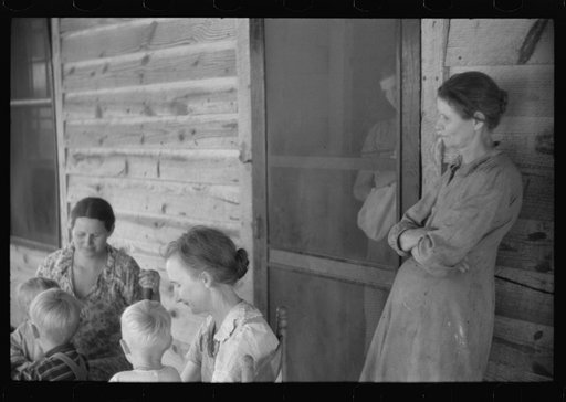 Untitled photo, possibly related to: Tenant farmer family in northern Greene County, Georgia