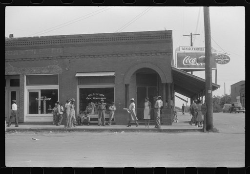 Untitled photo, possibly related to: Saturday afternoon in White Plains, Greene County, Georgia