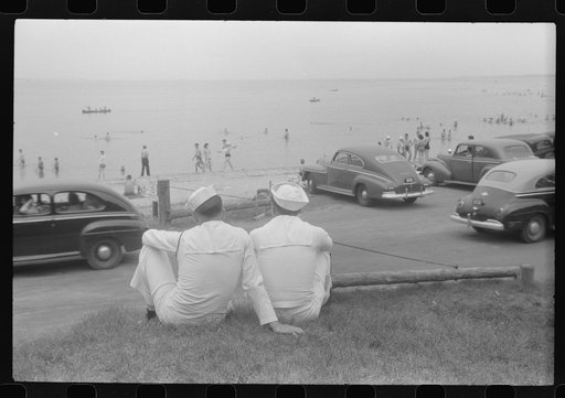 Untitled photo, possibly related to: Soldiers watching the bathing crowds at Yorktown, Virginia
