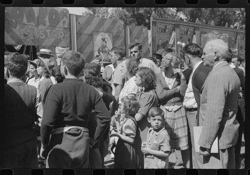 Spectators at the fair in Rutland, Vermont