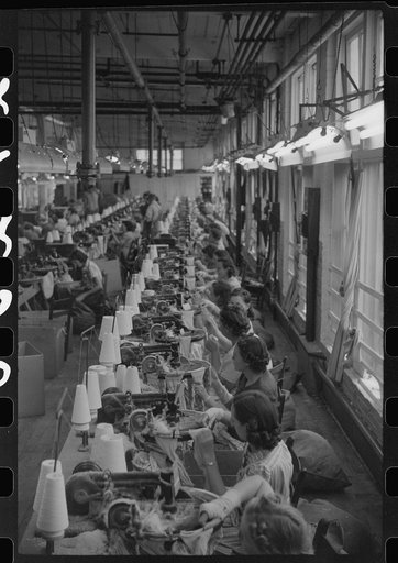 Untitled photo, possibly related to: Union Point, Greene County, Georgia. Union Point hosiery mill