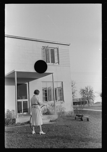 Untitled photo, possibly related to: Apartment house at Greenbelt, Maryland