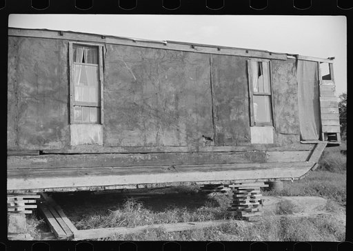 Closeup of riverboat house, Charleston, West Virginia