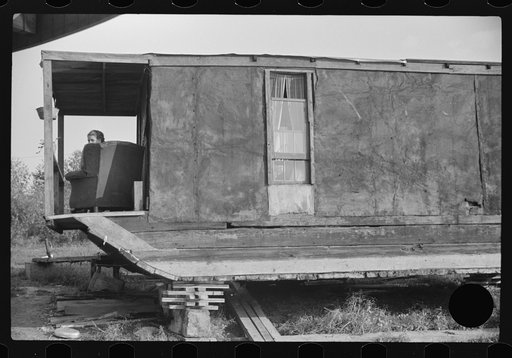 Untitled photo, possibly related to: Closeup of riverboat house, Charleston, West Virginia