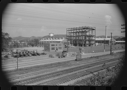 Untitled photo, possibly related to: Charleston, West Virginia. Part of the Union Carbon and Carbide Chemicals Corporation, a unit of the Union Carbide and Carbon Corporation. The plant employs 1800 workers