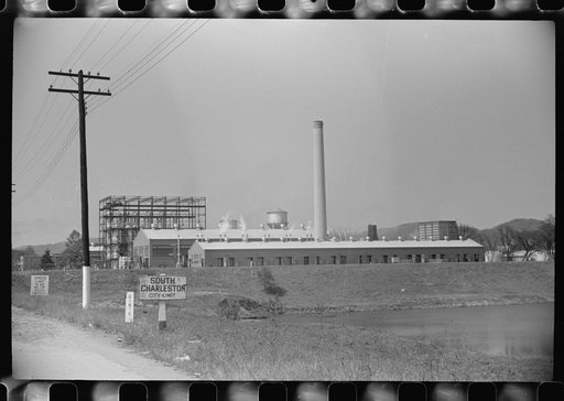 Untitled photo, possibly related to: Charleston, West Virginia. Part of the Union Carbon and Carbide Chemicals Corporation, a unit of the Union Carbide and Carbon Corporation. The plant employs 1800 workers